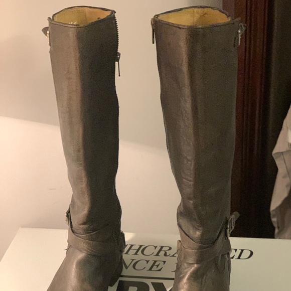 Frye Veronica criss cross tall/knee high boots 8 - Picture 3 of 14